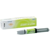 Clearfil SA Luting White самоадгезивный цемент двойного отверждения (4.4 г + 4.2 г) Kuraray
