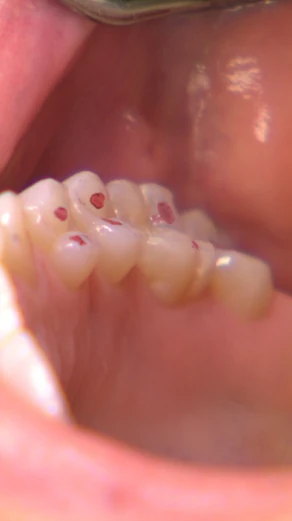 Уникальный красящий слой - красный краситель.webp