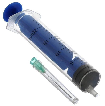 шприц стерильный одноразовый с иглой, medaim 20 мл.